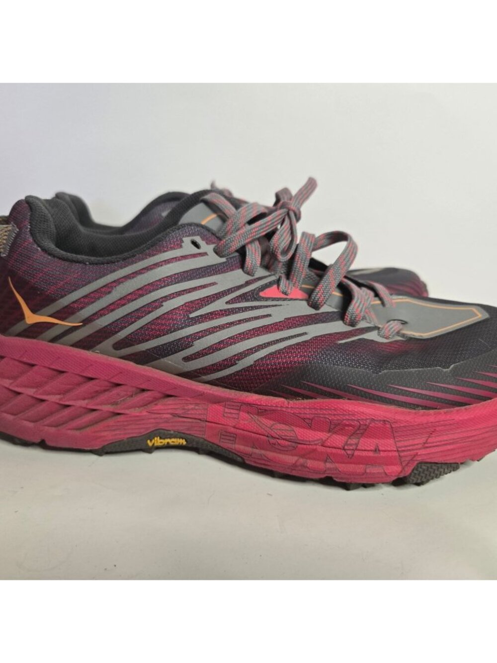 Women's Hoka Speedgoat 4 Trail Running Shoe Outdoors Adventures Comfort Size 7.5
